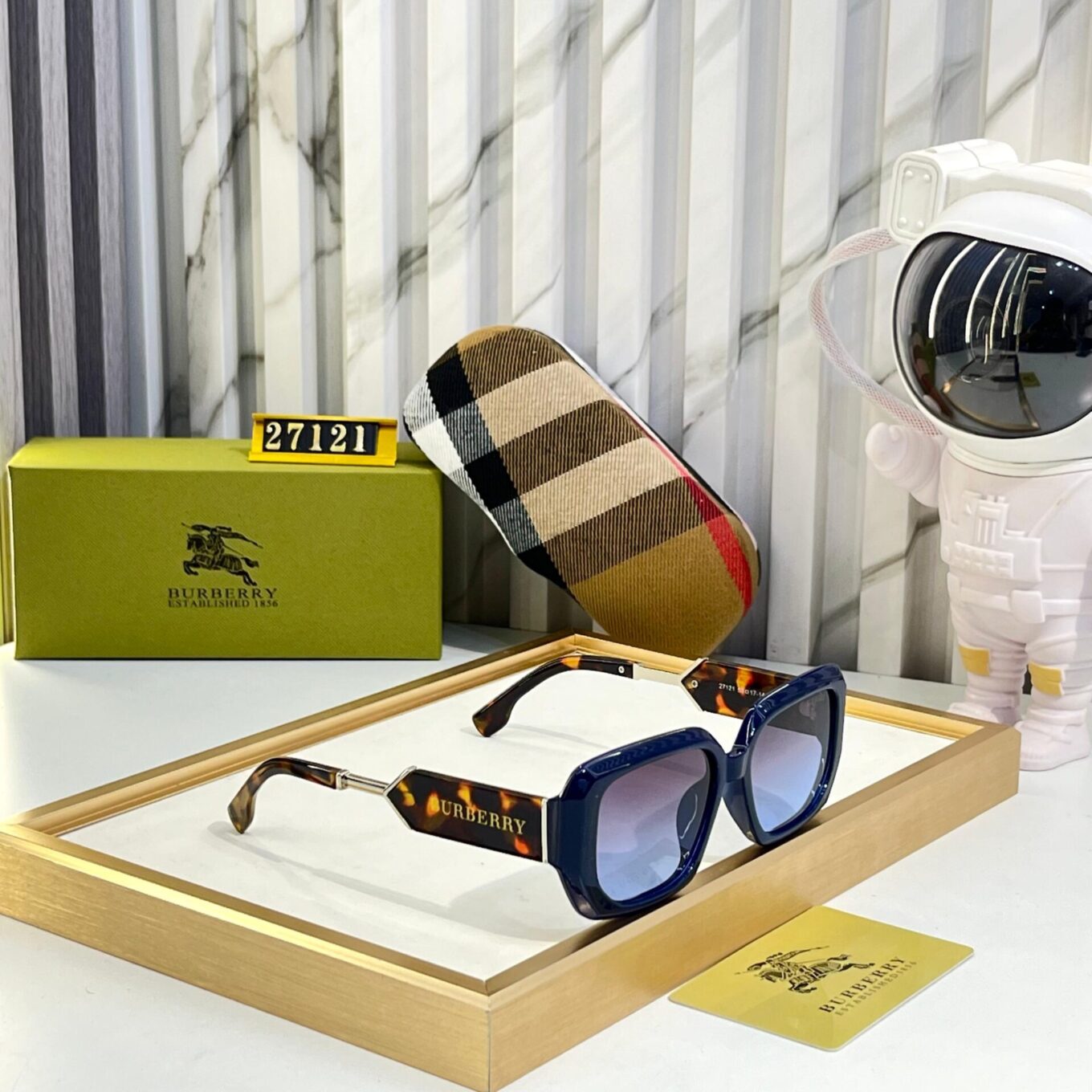 Burberry Sunglass For Women