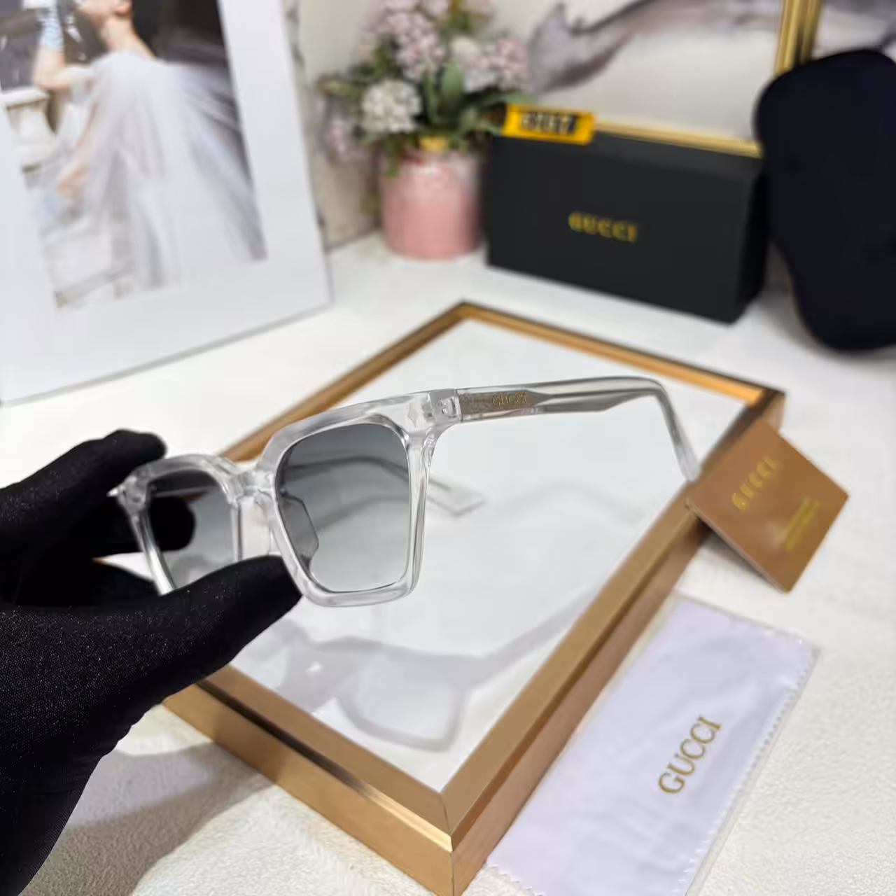 Gucci Transparent Wayfarer For Men