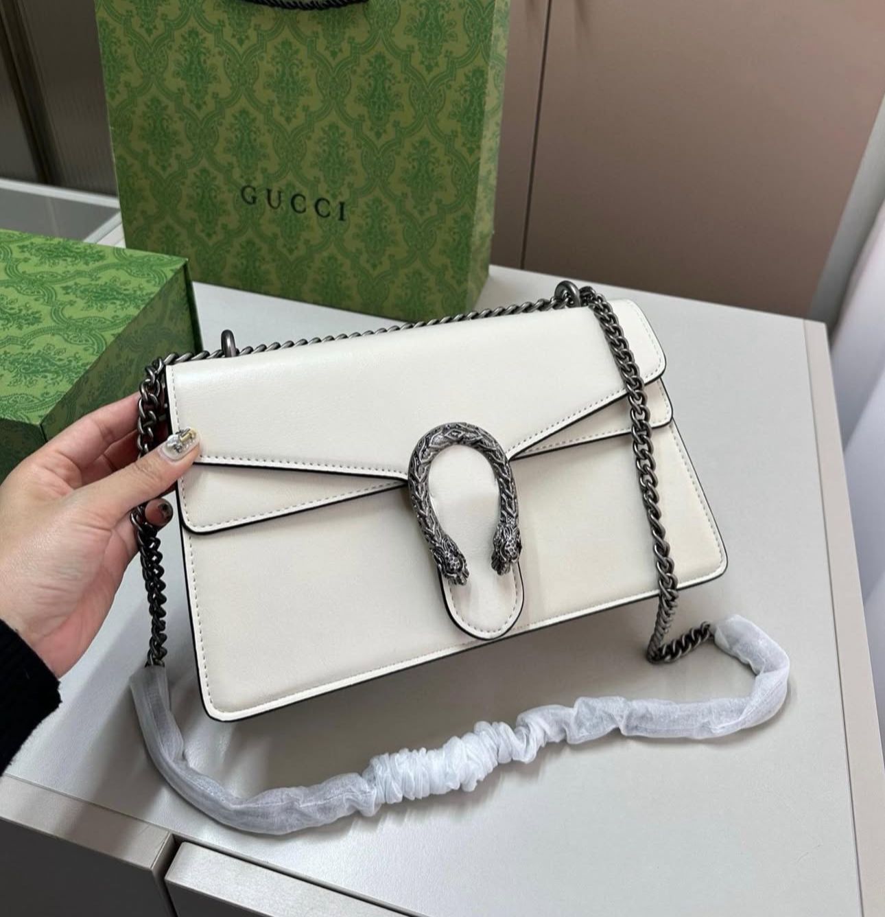 Gucci Dionysus White Shinny Sling Bag (With Box)