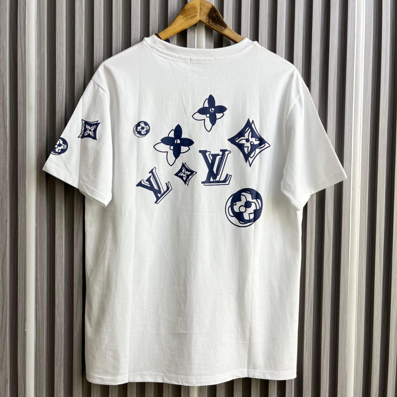 WhatsApp Image 2025-06-17 at 11.54.54 AM (1) Louis Vuitton White Printed Oversized T-shirt For Women