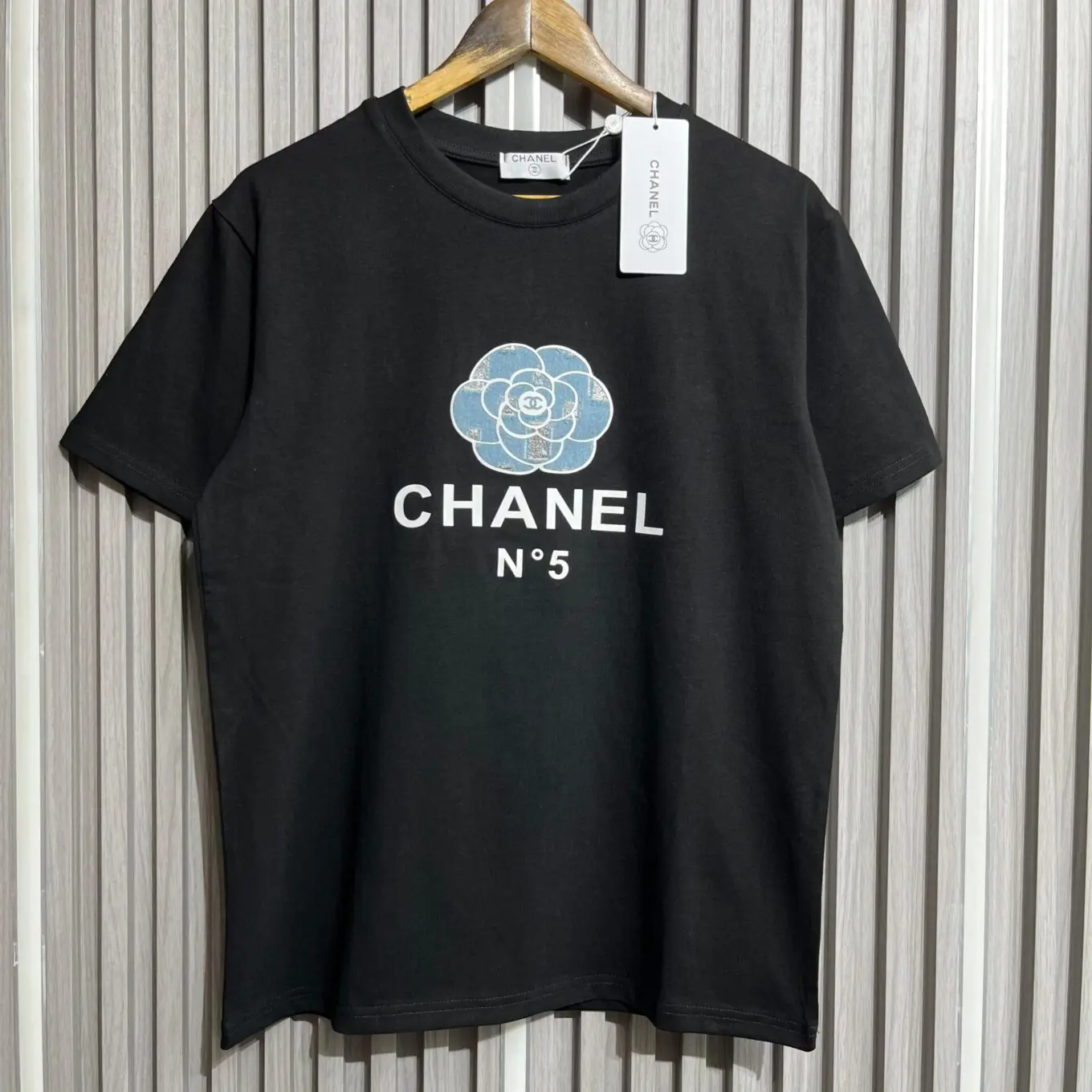 WhatsApp-Image-2025-06-17-at-12.00.55-PM Chanel Flower Black Oversized T-shirt For Women