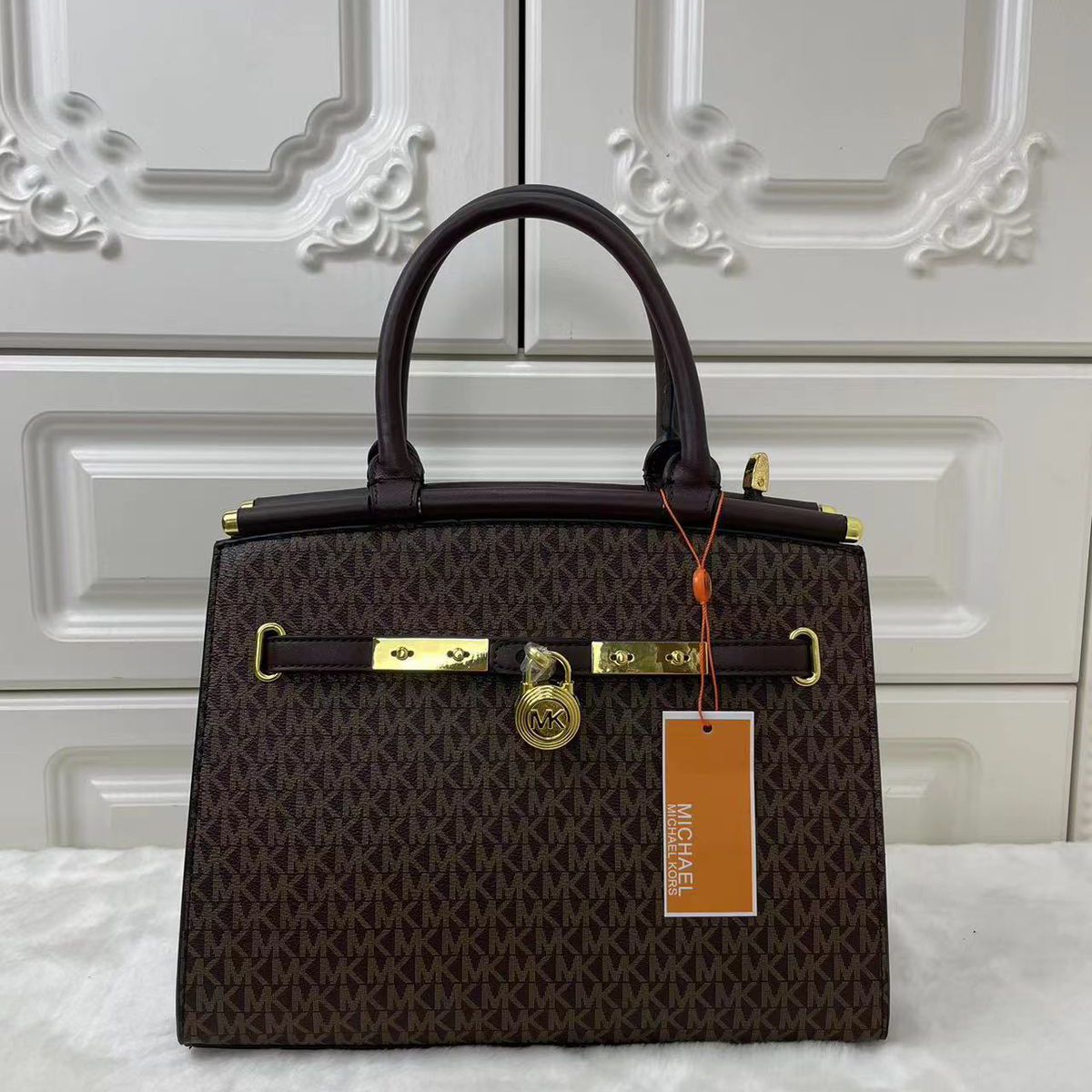 Michael Kors Hamilton Coffee Handbag