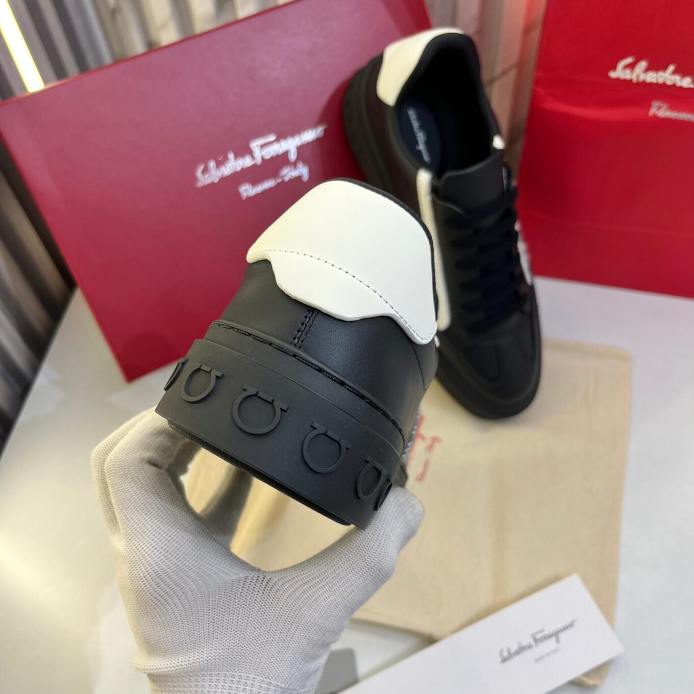 Salvatore Ferragamo Borg 5 Sneaker