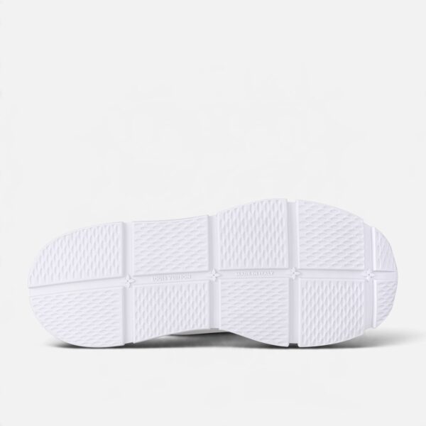 Louis Vuitton White Classic Premium Sneaker