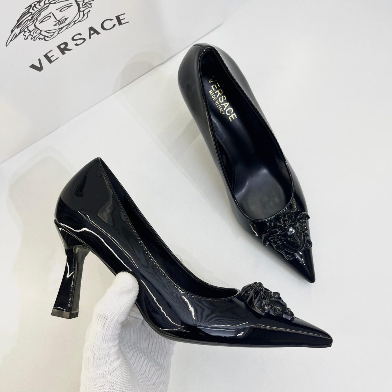 Versace La Medusa Black Pump
