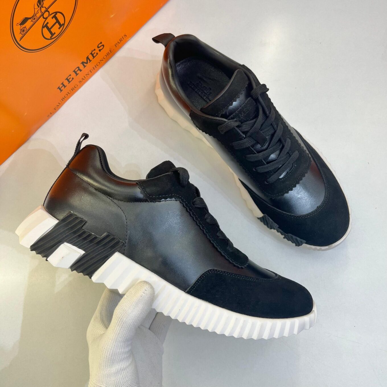 Hermes Bouncing Black Sneaker