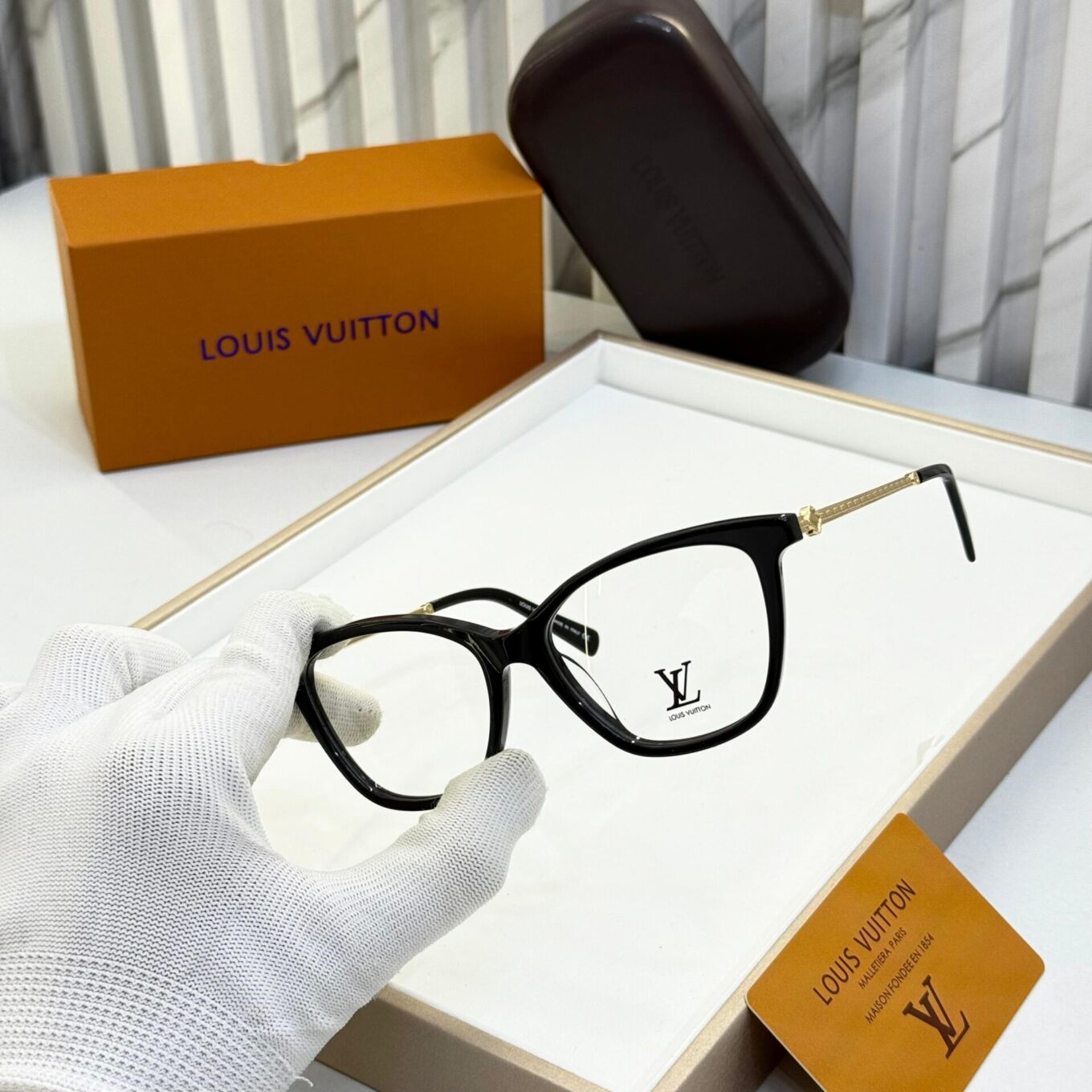 Louis Vuitton Tortoise Square Unisex Eyeglasses