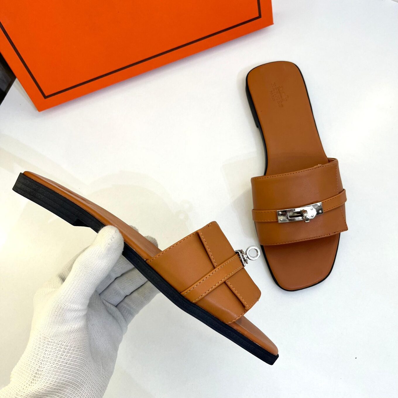 Hermes Giulia Brown Slide Sandal