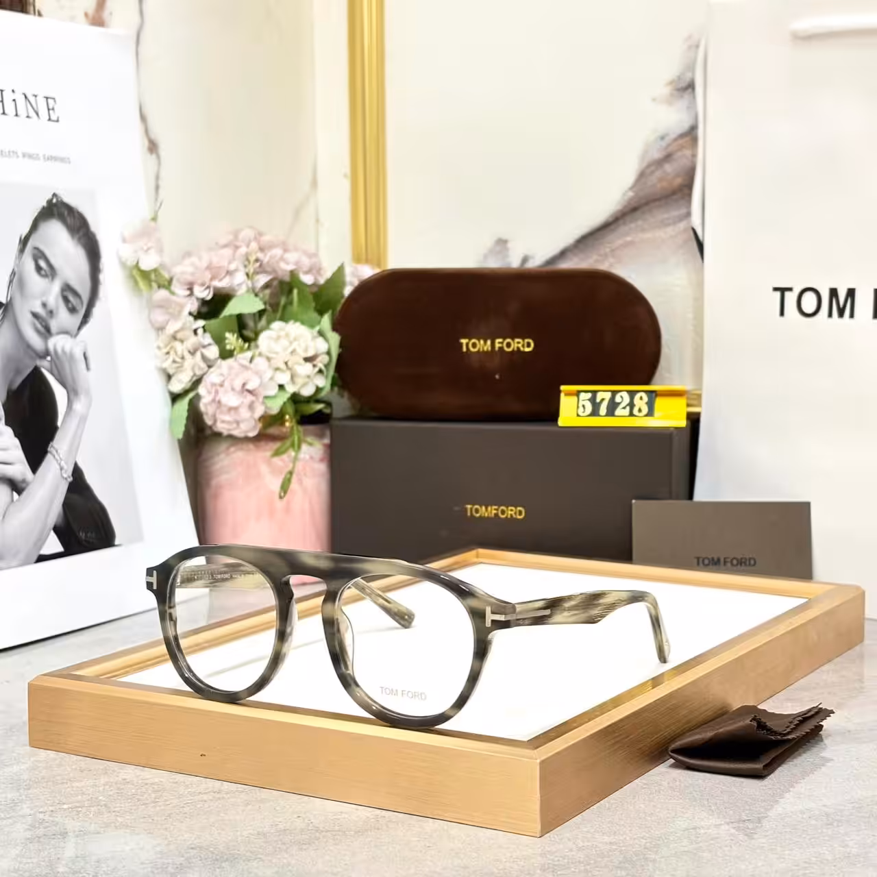 Tomford Round Unisex Eyeglass