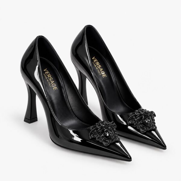 Versace La Medusa Black Pump