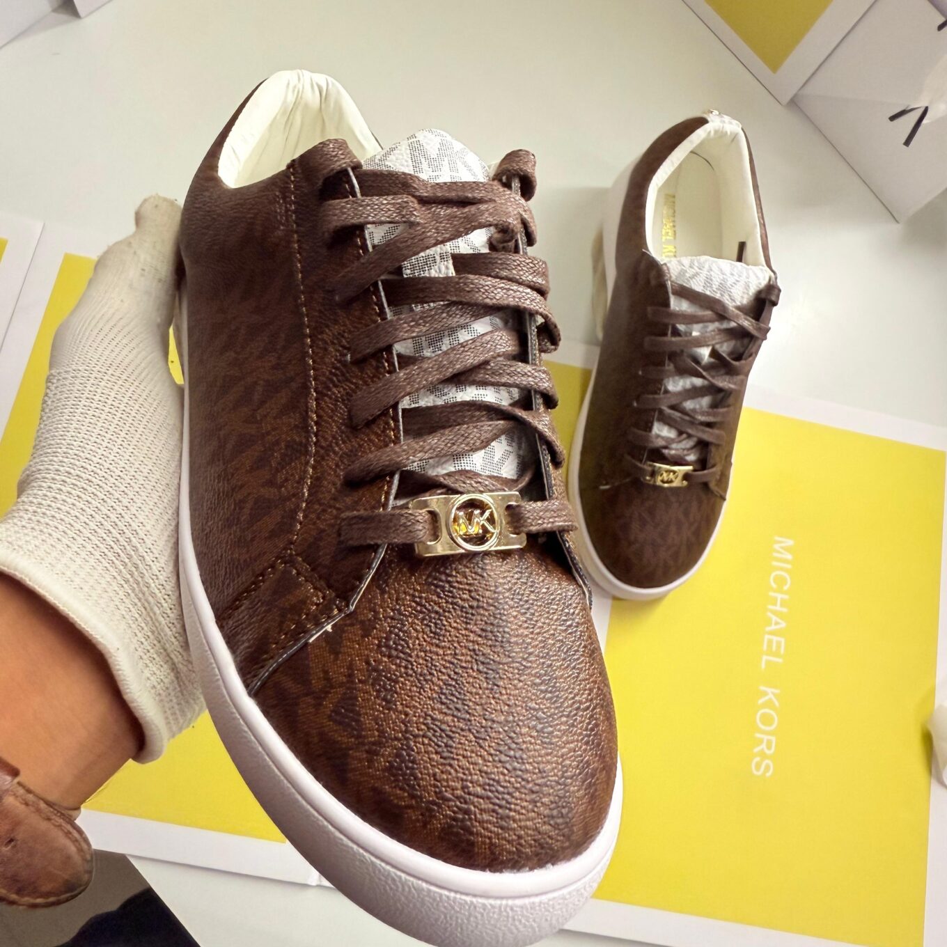 Michael Kors Keaton Logo Coffee Color Sneaker