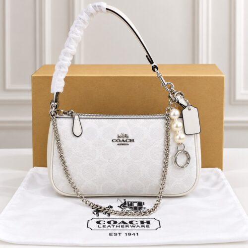 Coach Nolita 19 White Shoulder Bag (With Box)