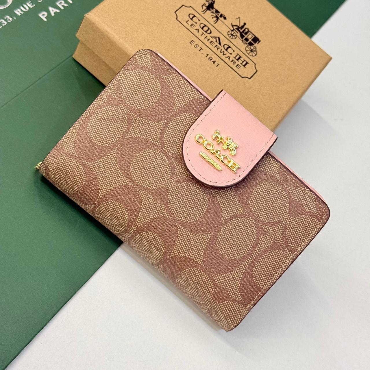 WhatsApp Image 2025-10-04 at 7.19.08 PM Coach Outlet Medium Corner Apricot Pink Zip Wallet