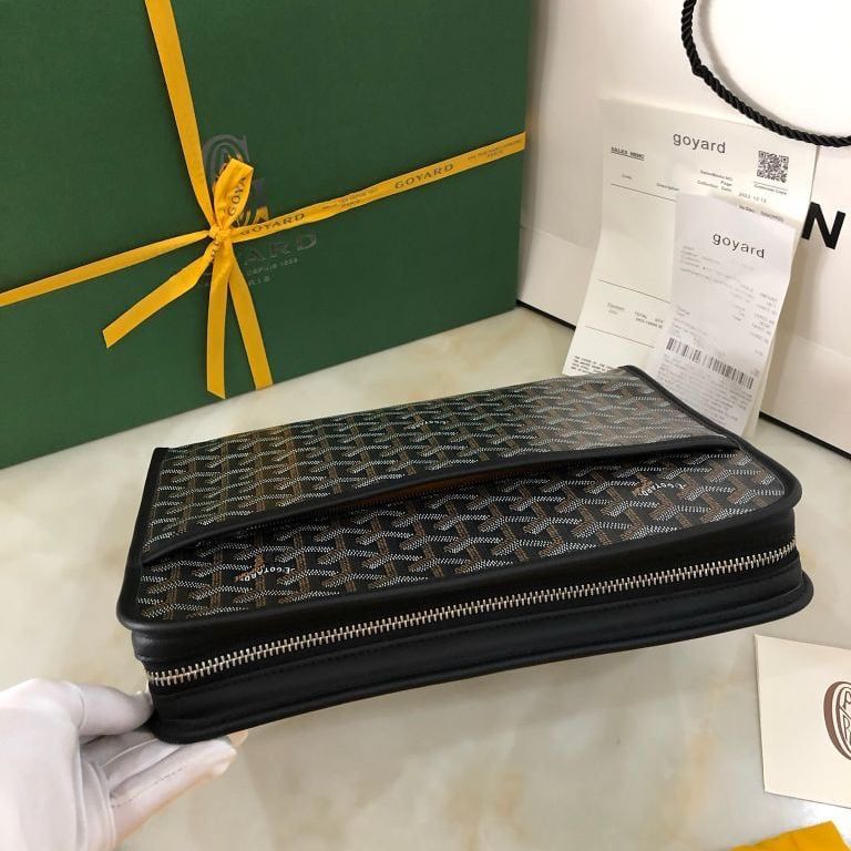 WhatsApp Image 2025-10-10 at 9.33.23 PM Goyard Jouvence Black Color Toiletry Bag (With Box)
