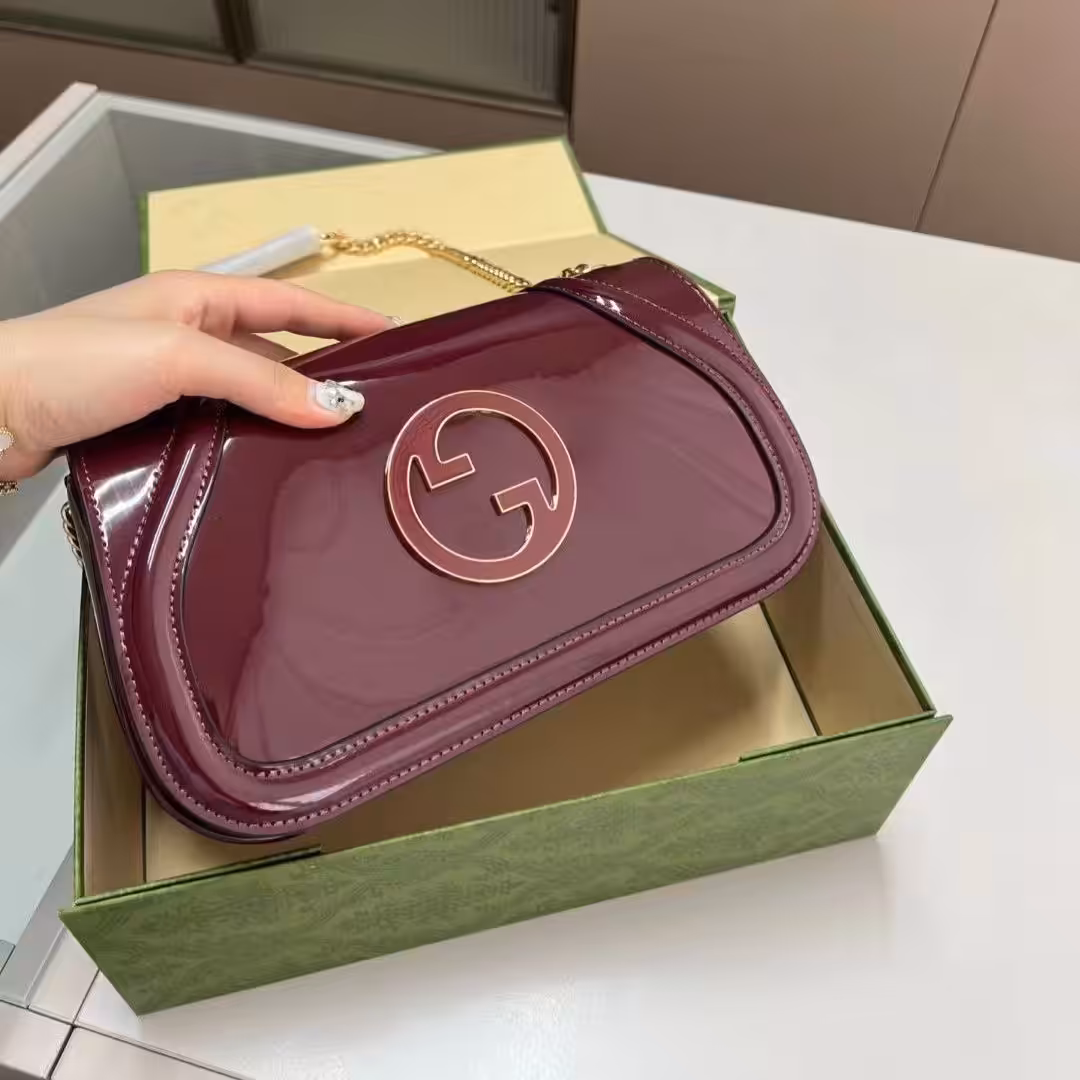 Gucci Blondie Glossy Winered Shoulder Bag (With Box)