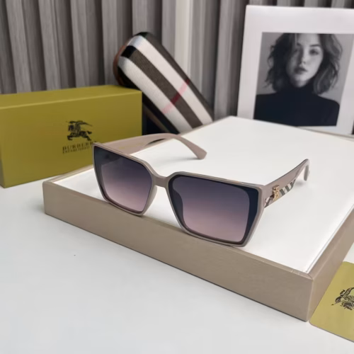 Burberry Square Gradient Sunglasses Nude Beige Frame with Gold Logo and Signature Stripe Arms
