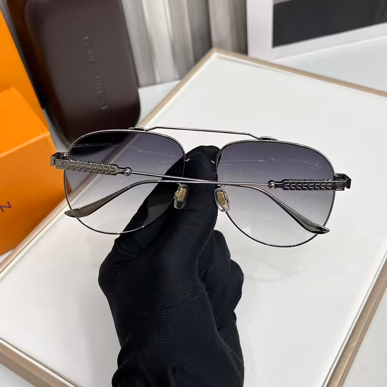 Louis Vuitton Silver Aviator Gradient Sunglasses