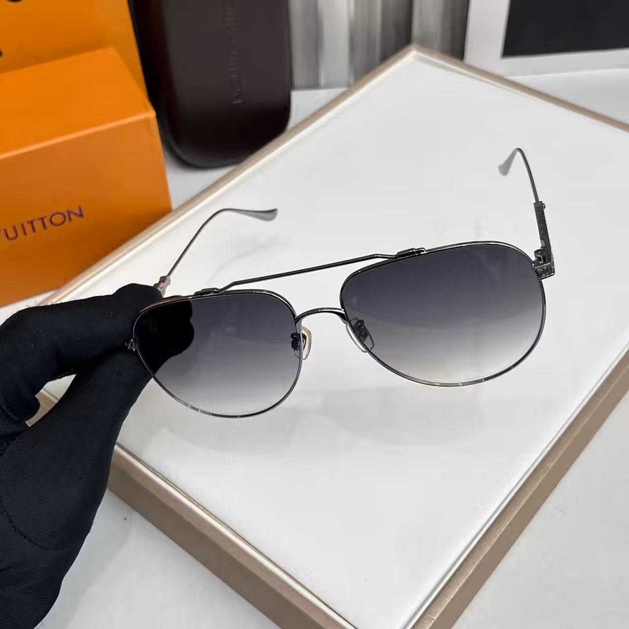 Louis Vuitton Silver Aviator Gradient Sunglasses