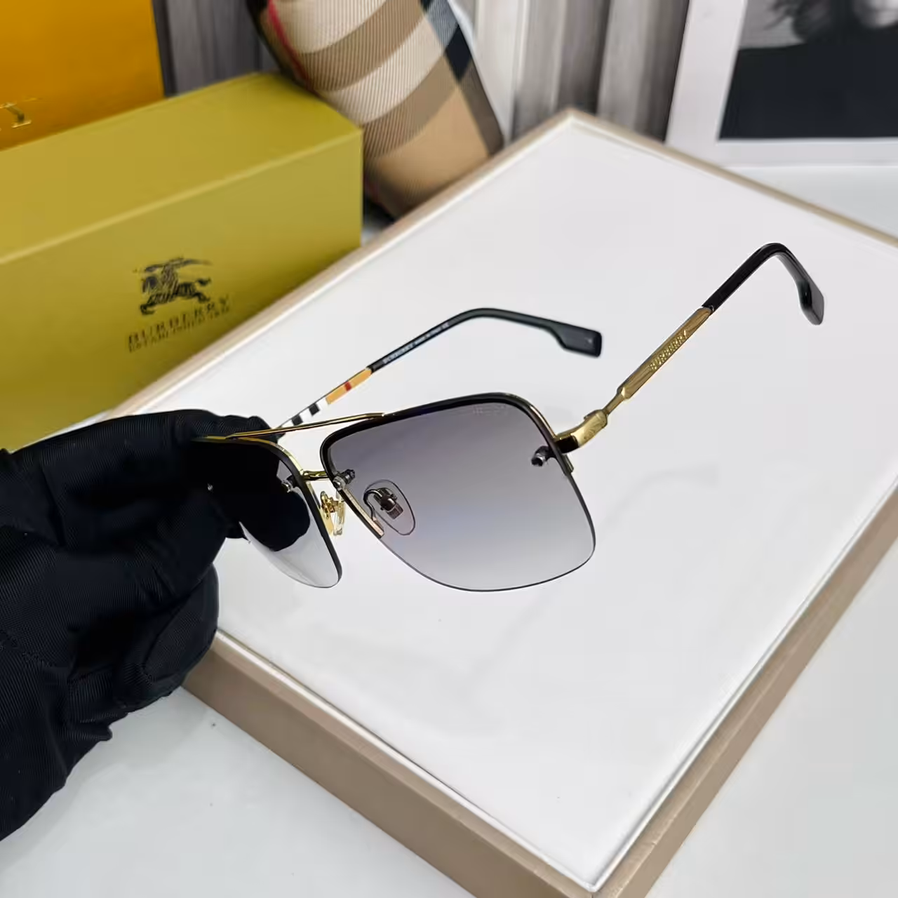 Burberry Rimless Square Gradient Gold Sunglasses
