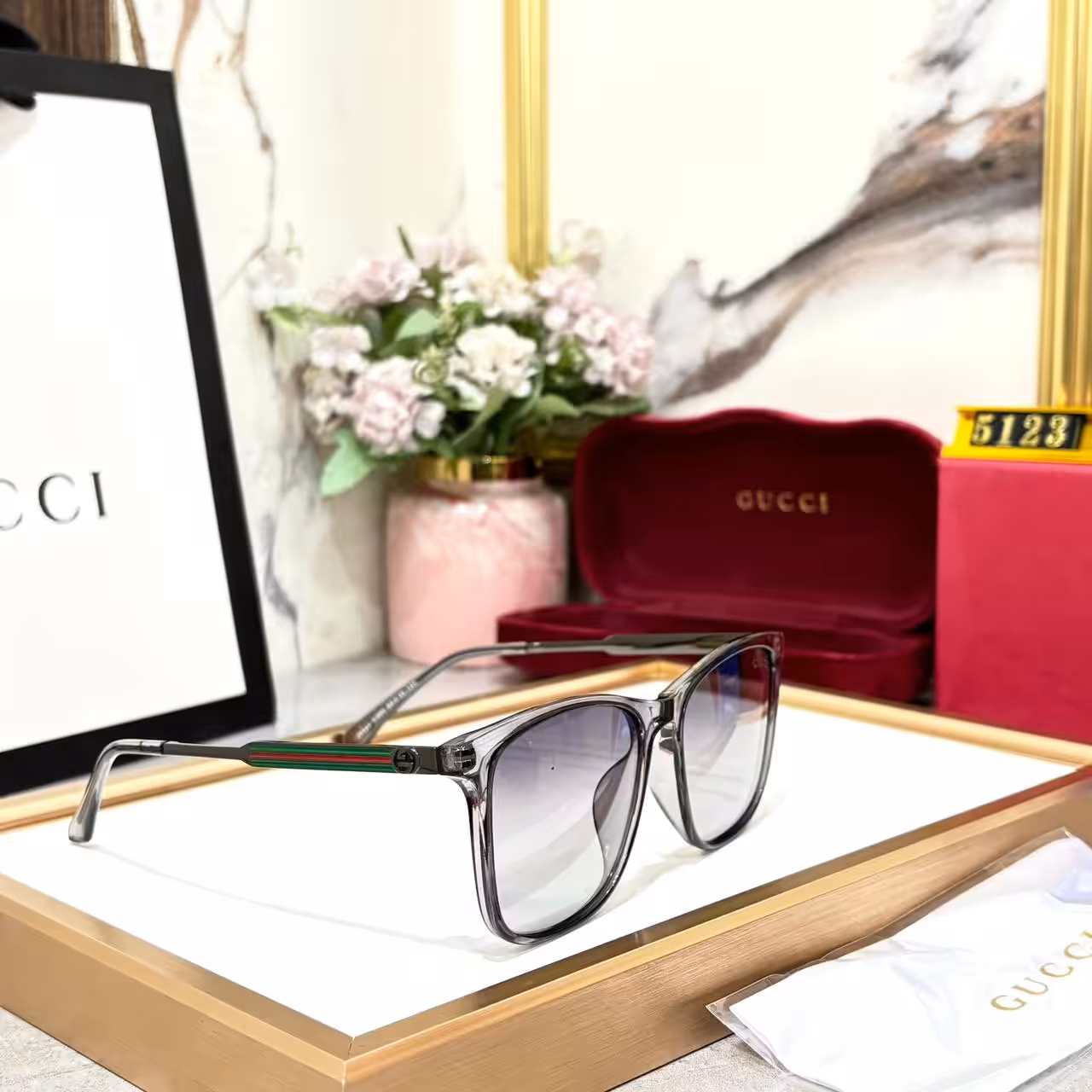 WhatsApp Image 2026-01-08 at 2.31.08 PM Gucci Wayfarer Gray Mens Sunglass