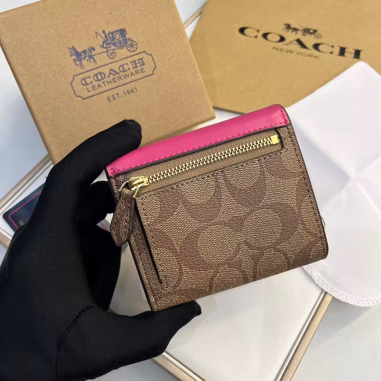WhatsApp Image 2025-12-02 at 6.44.51 PM (4) Coach three Fold Apricot Rose Pink Wallet