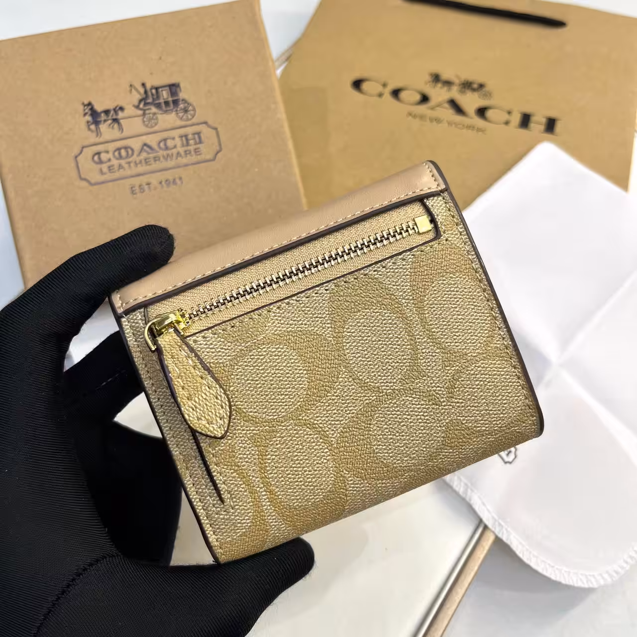 Coach three Fold Apricot Beige Wallet