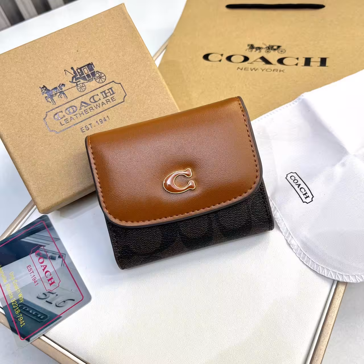 Coach three Fold C Logo Coffee Brown Wallet