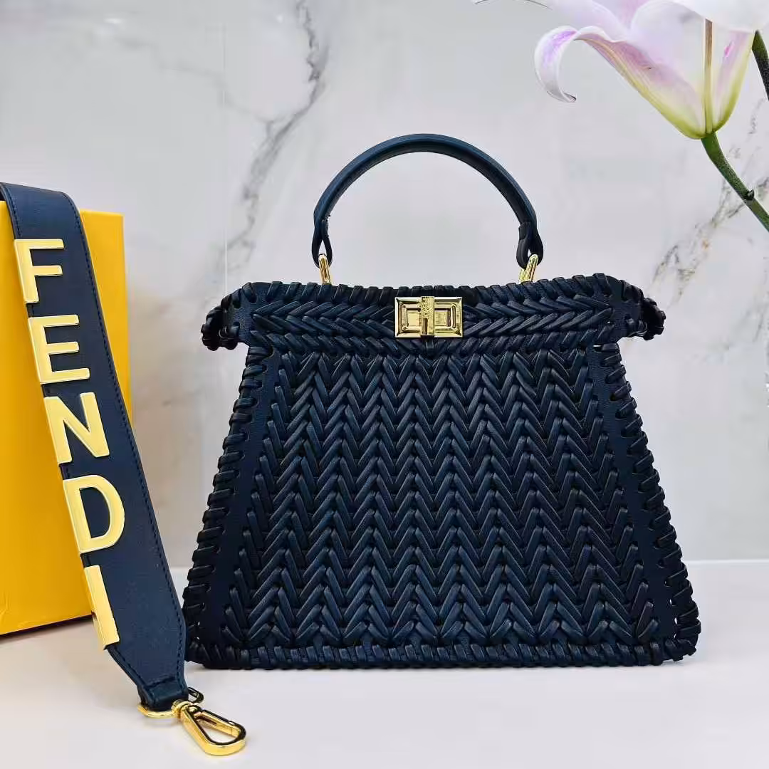 Fendi Peekaboo ISeeU Black Color Hand Bag
