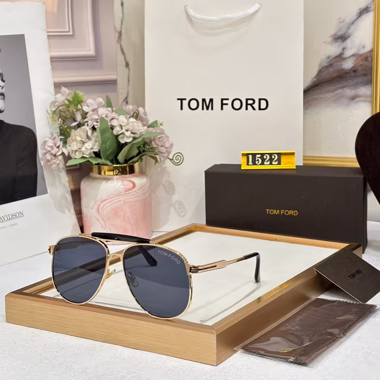 Tom Ford Aviator Gold Metal Frame Black Gradient Sunglasses