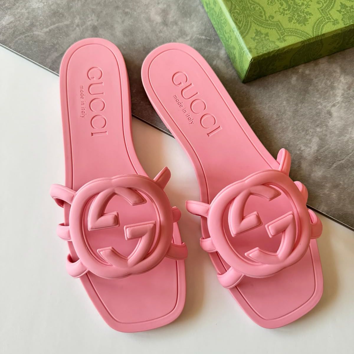 Gucci Interlocking G Slide Pink Sandal