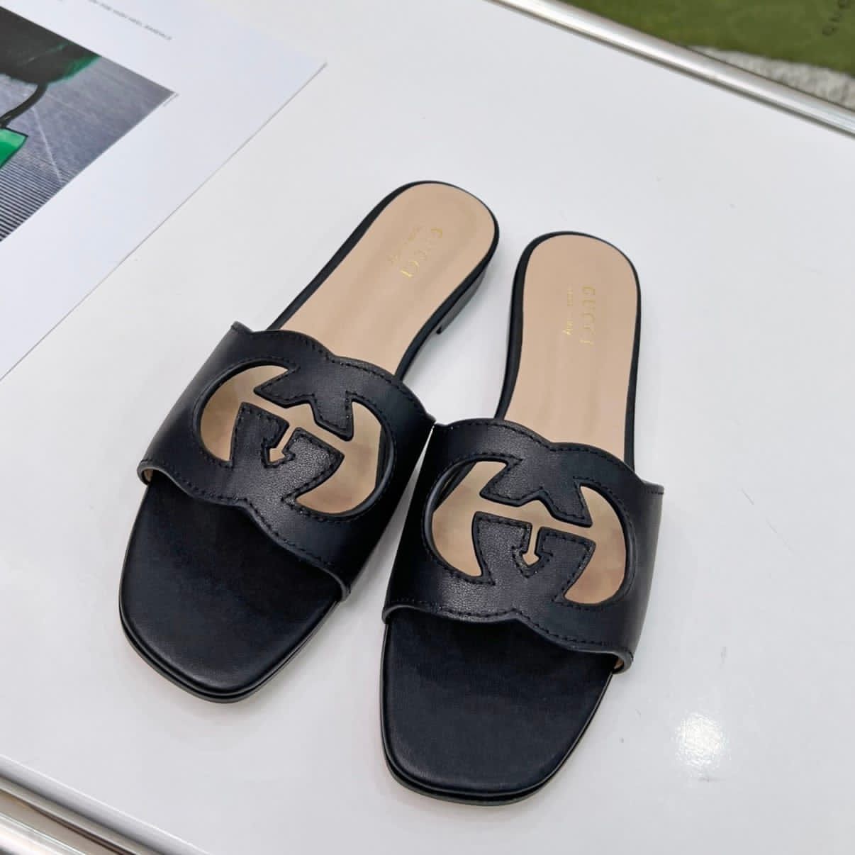 Gucci Interlocking G Black Slide