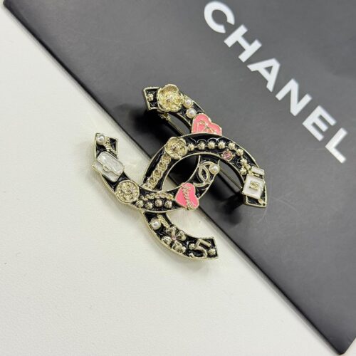 WhatsApp Image 2026-02-17 at 9.30.12 PM Chanel 24S Large CC Brooch