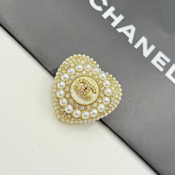 WhatsApp Image 2026-02-17 at 9.49.26 PM (1) Chanel Pearl Heart Brooch