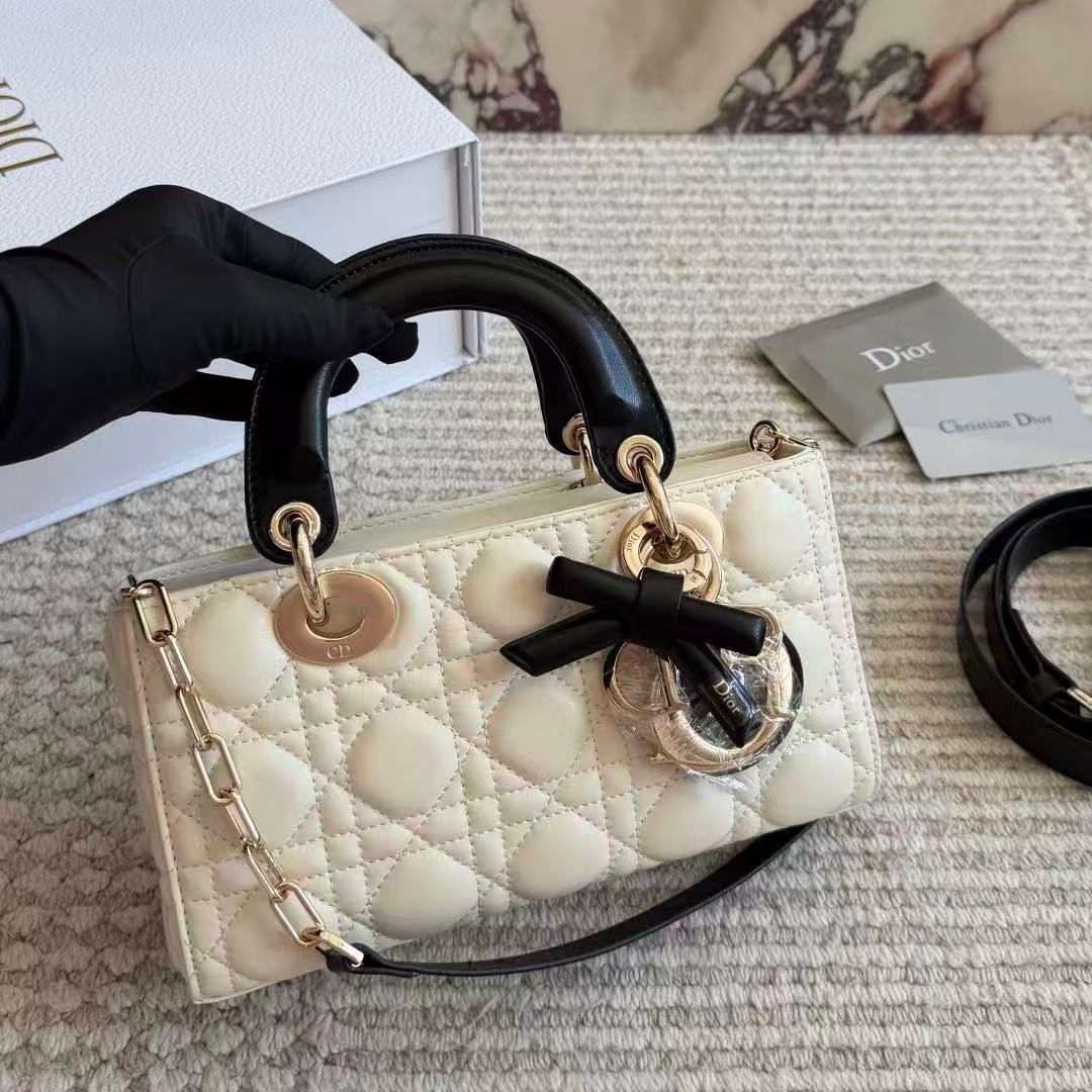 Dior Lady D-Joy White Black Premium Hand Bag (With Double Box)
