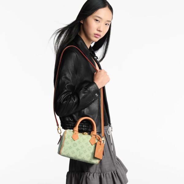 Louis Vuitton Speedy Bandouliere 20 Handbag (With Double Box)