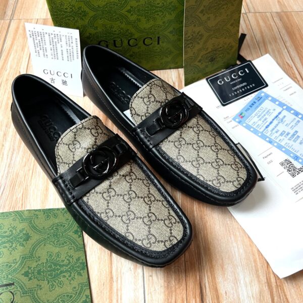 Gucci GG Supreme Apricot Black Mocassin
