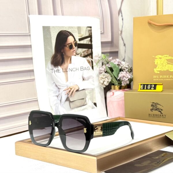 Burberry Green Oversized Womens Sunglass