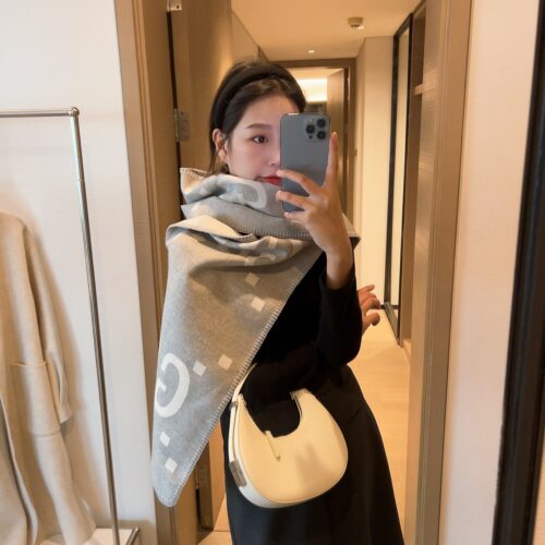 Gucci Grey Muffler