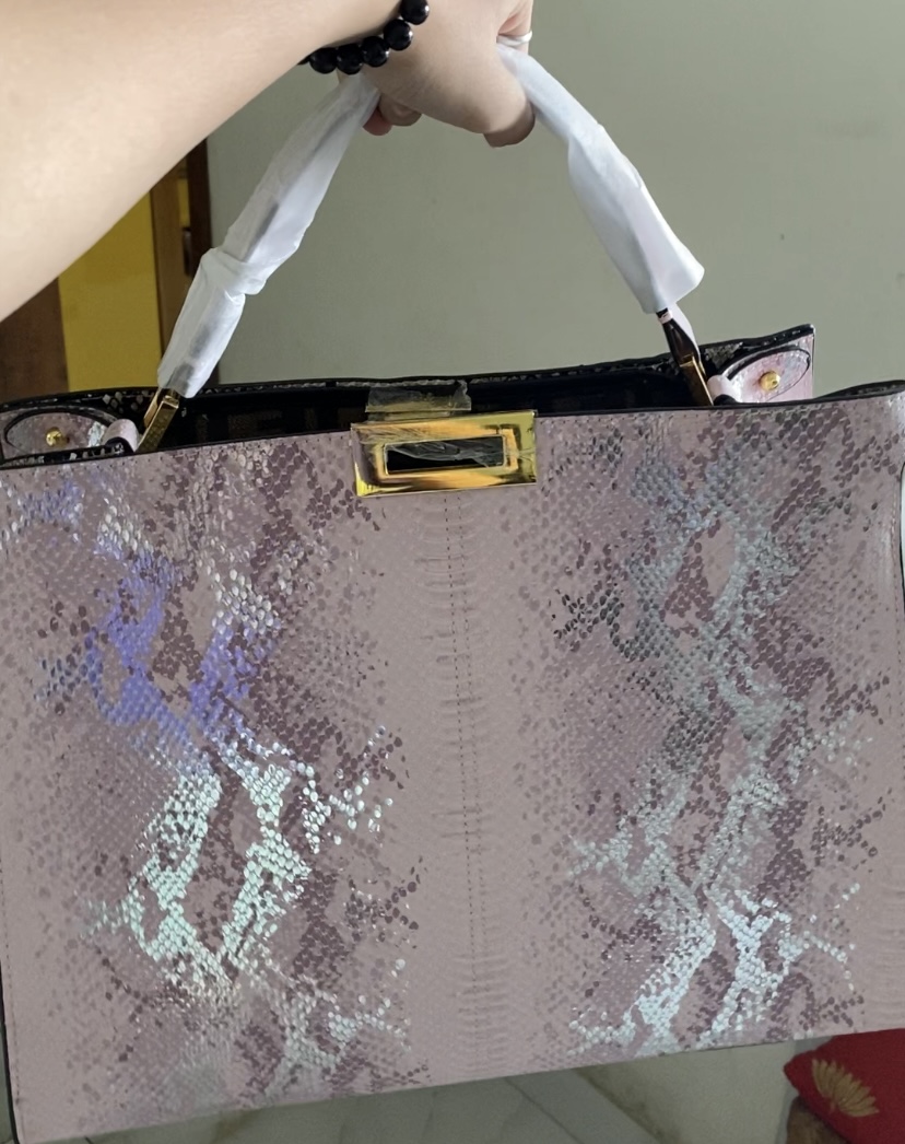 FENDI Snake Skin Peekaboo Light Pink Tote Bag photo review