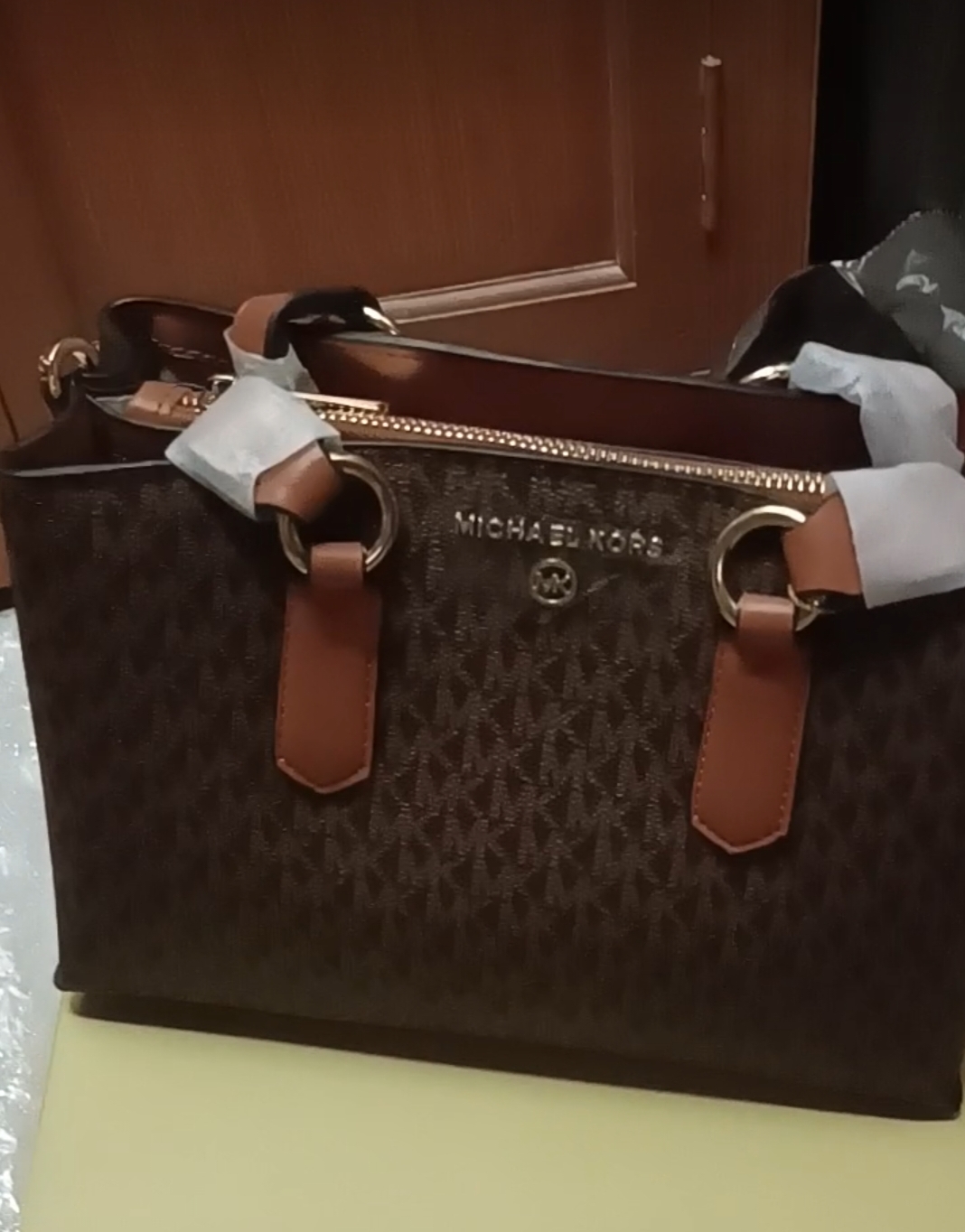 Michael Kors Coffee Camille Satchel Handbag (With Box) photo review