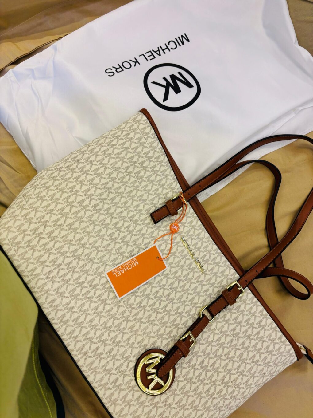 Michael Kors Beige Pink Neverfull Tote Bag photo review