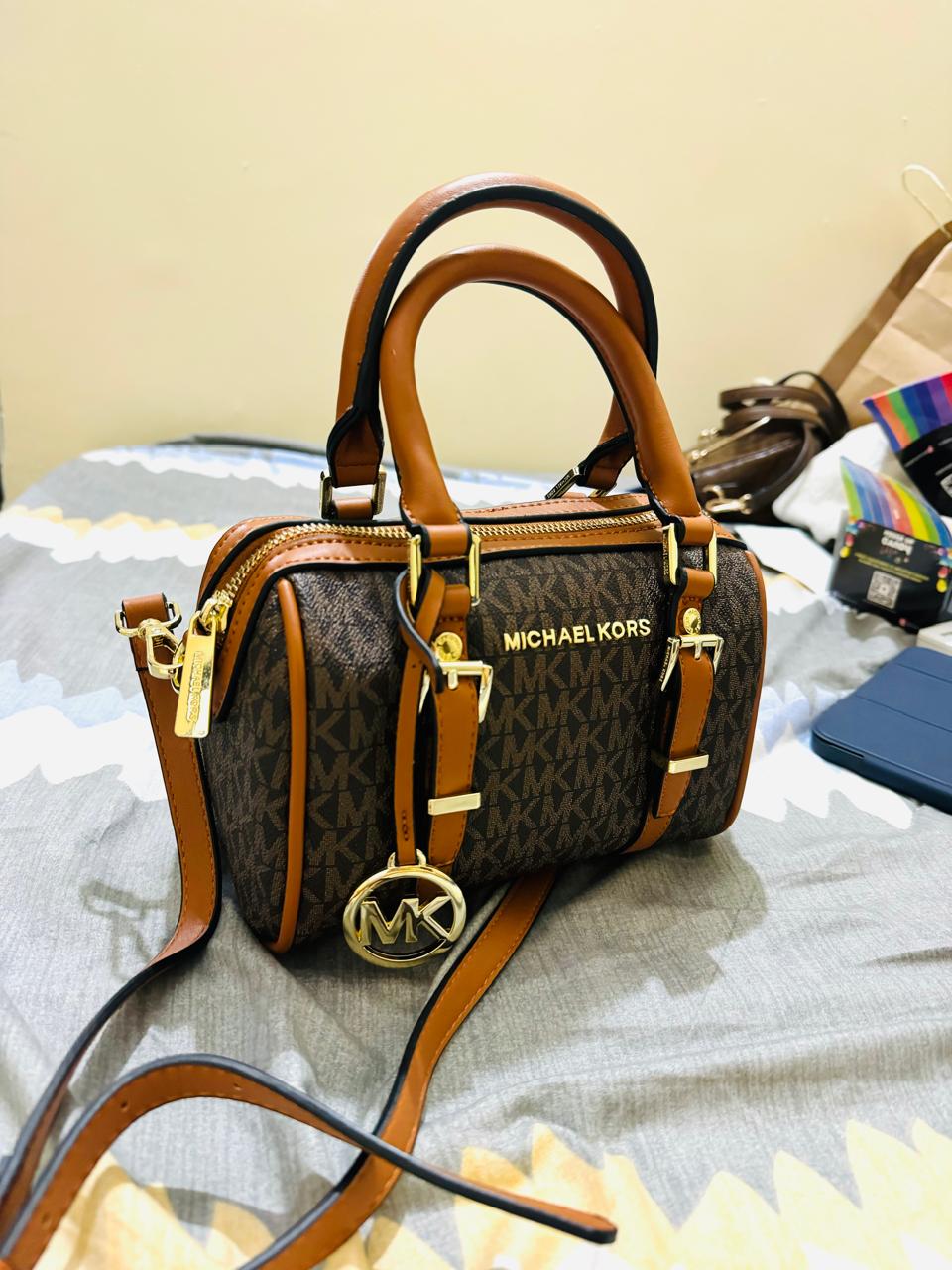 Michael Kors Coffee Small Speedy Bag(With Box) photo review