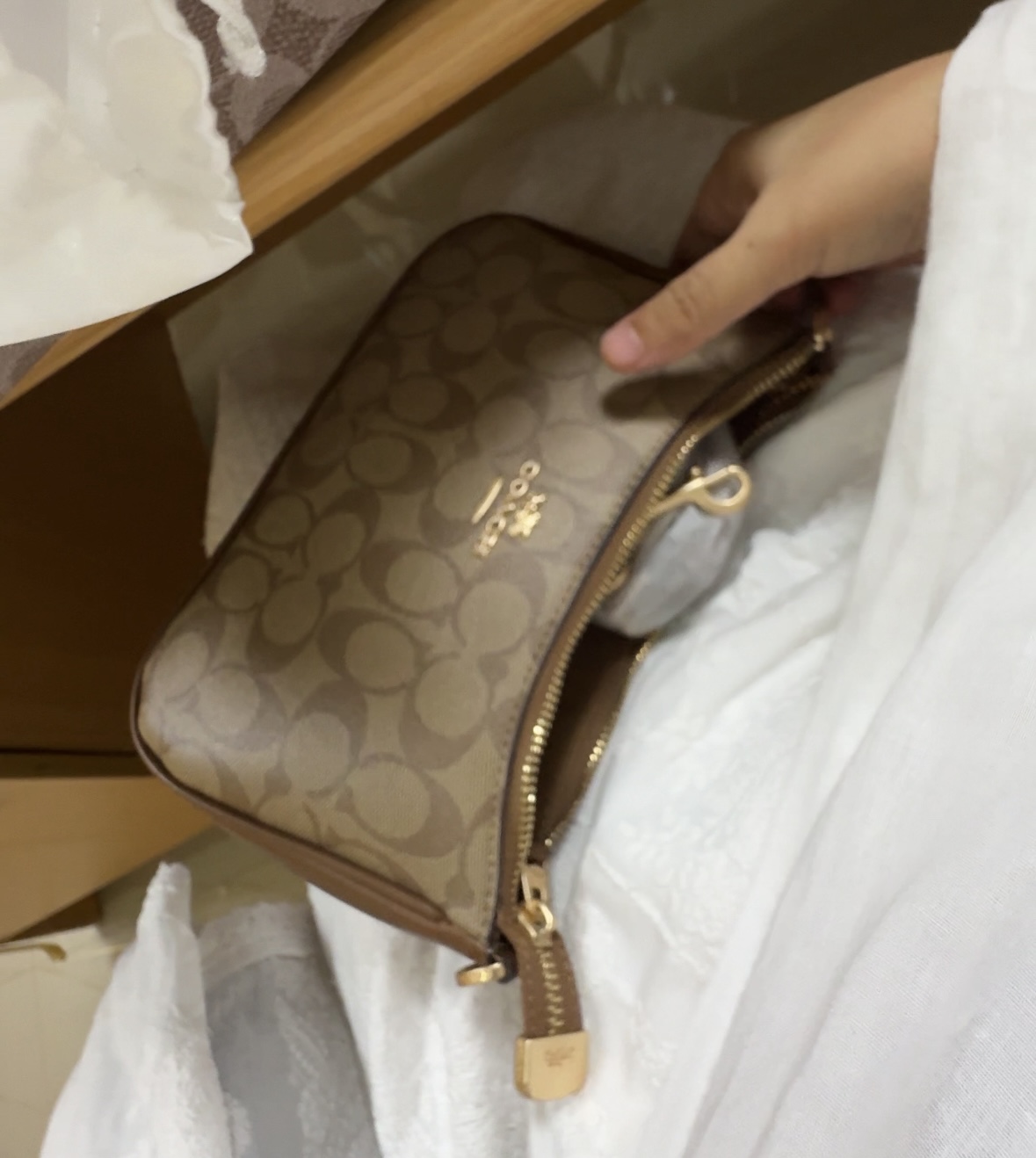 Coach Teri Apricot Brown Shoulder Bag photo review
